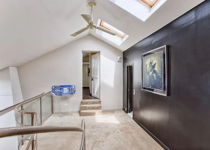 Le Loft Gallery Yourhosthelper * טוקה