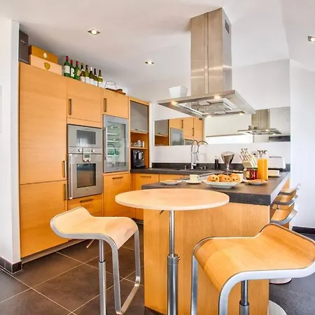 Le Loft Gallery Yourhosthelper 公寓