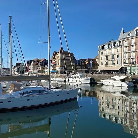 Le Loft Gallery Yourhosthelper