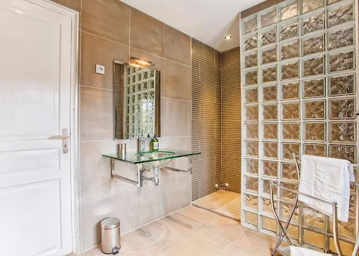 Apartment Le Loft Gallery Yourhosthelper